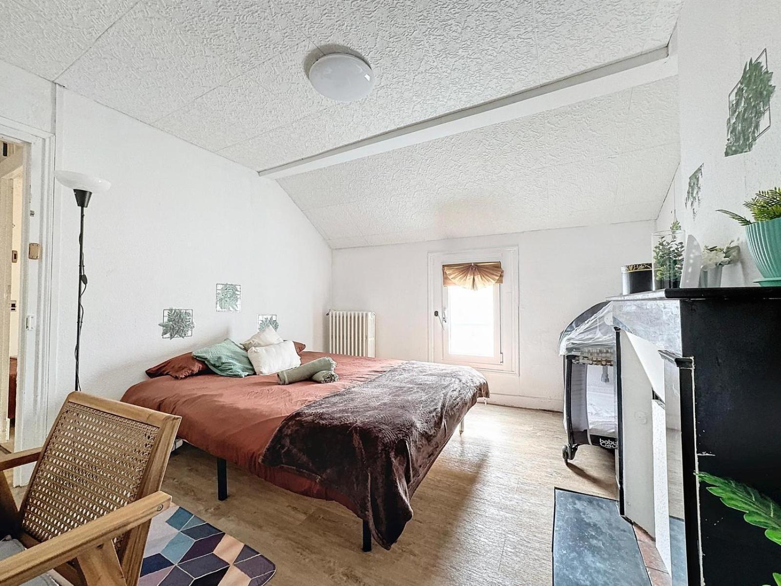 A1 Champagne Residence - 200 M2 14 Personnes 2 Toilets 4 Showers - Hyper Centre - Chalons En Champagne מראה חיצוני תמונה