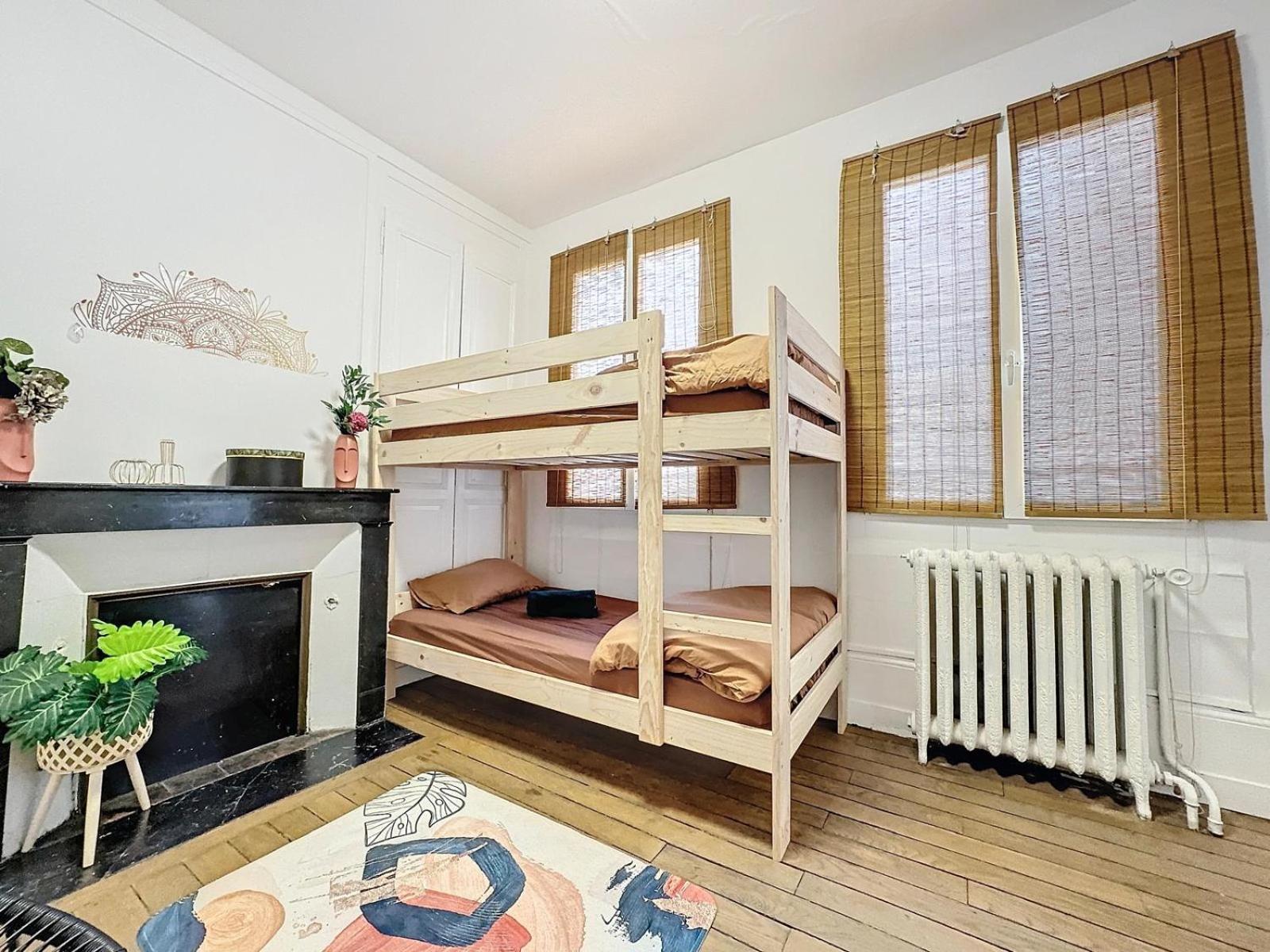 A1 Champagne Residence - 200 M2 14 Personnes 2 Toilets 4 Showers - Hyper Centre - Chalons En Champagne מראה חיצוני תמונה